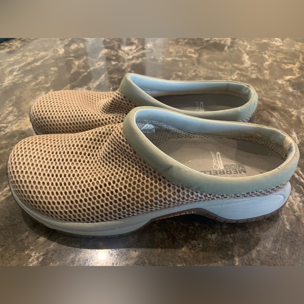 Merrell Women's Taupe Mesh Slip-On Clog